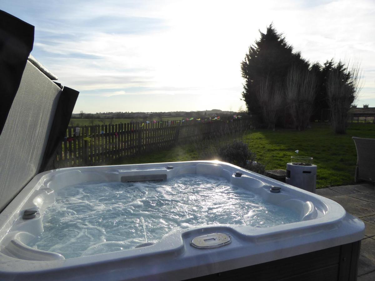 South View Country House Sleeps 12 - Hot Tub - Views Henley-in-Arden Exterior foto