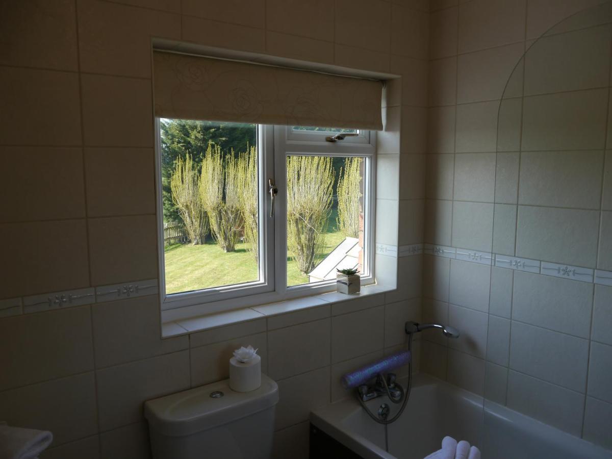 South View Country House Sleeps 12 - Hot Tub - Views Henley-in-Arden Exterior foto