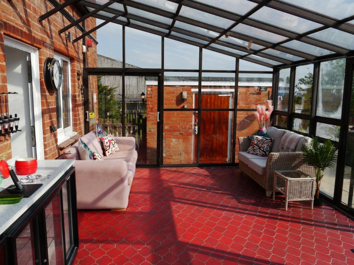 South View Country House Sleeps 12 - Hot Tub - Views Henley-in-Arden Exterior foto